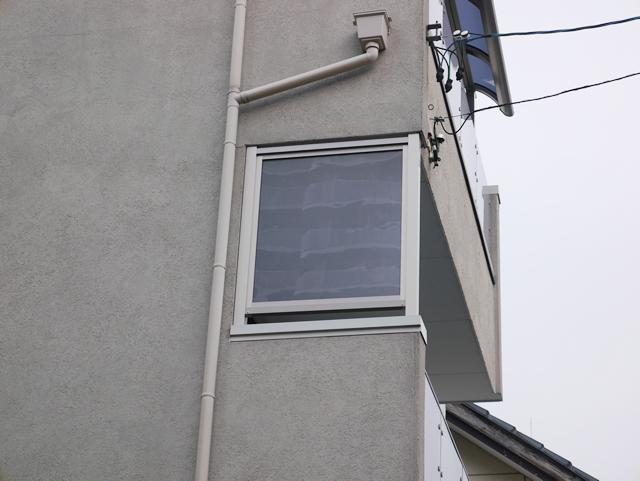 ２階ベランダの風除け目隠し工事　施工事例　名古屋市東区
